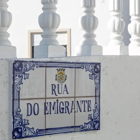 Casa Avos Felix Lopes بيت للعطل